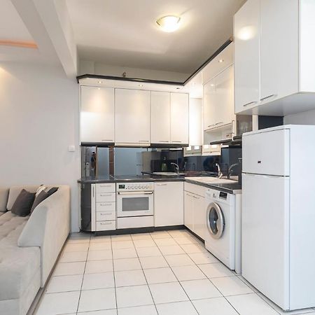 Houseloft Commercial Central Apartment เทสซาโลนิกิ ภายนอก รูปภาพ