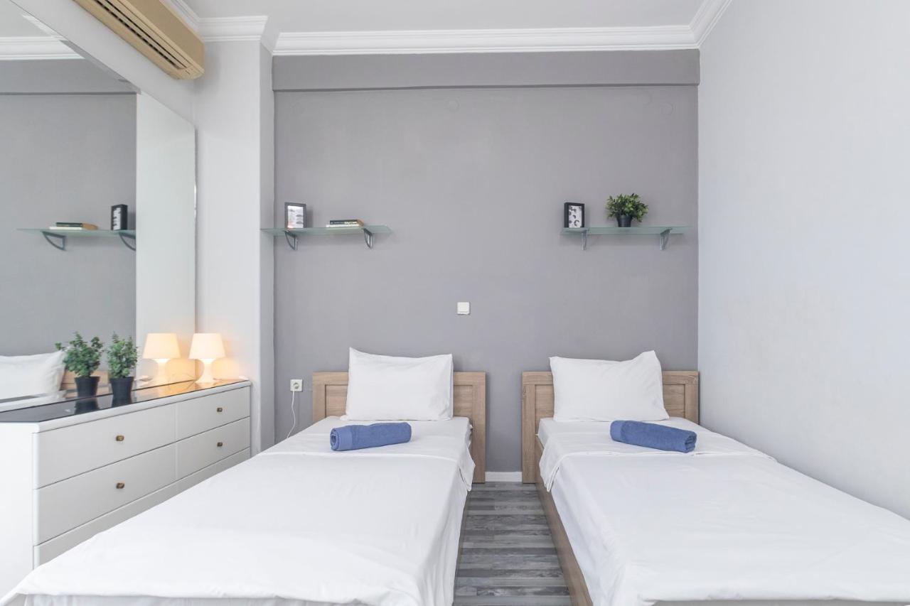 Houseloft Commercial Central Apartment เทสซาโลนิกิ ภายนอก รูปภาพ