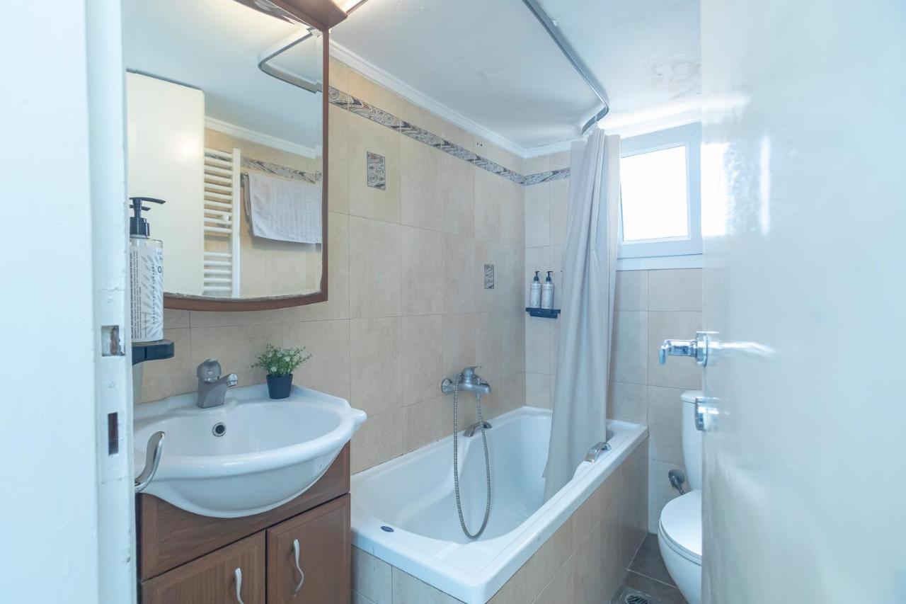 Houseloft Commercial Central Apartment เทสซาโลนิกิ ภายนอก รูปภาพ